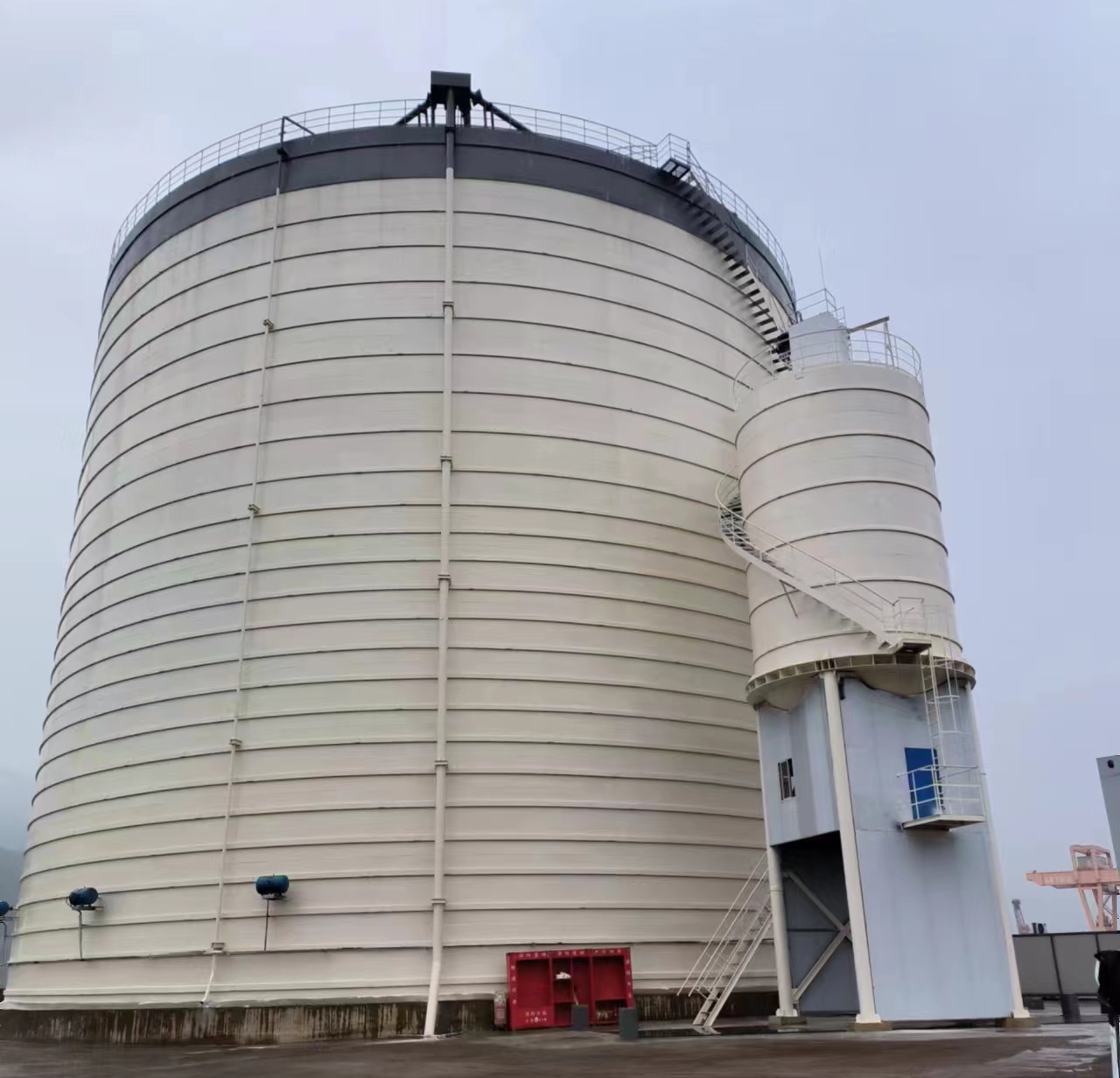 崇信10万吨水泥钢板库